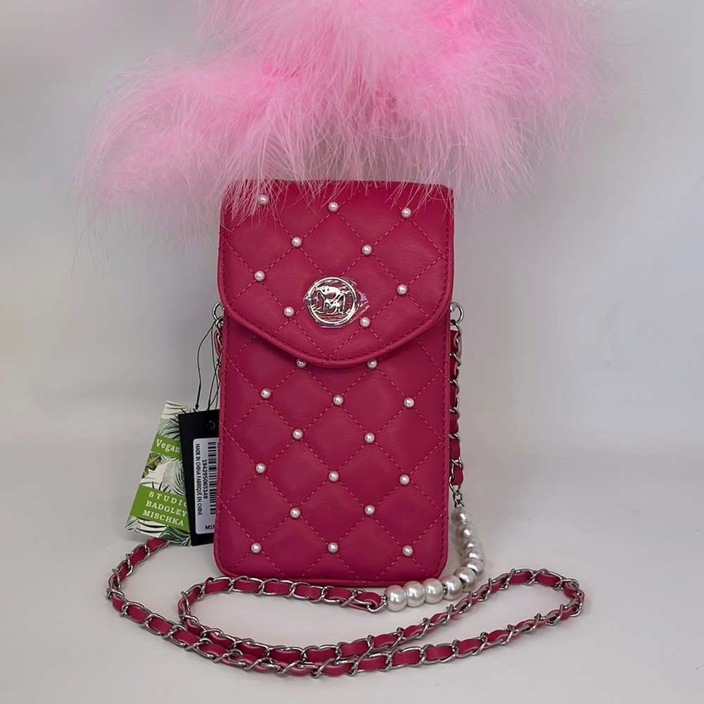 Badgley Mischka NWT phone Case